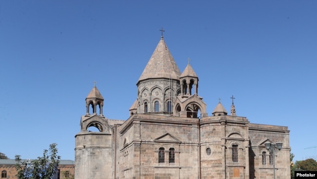 Հայ Առաքելական եկեղեցու նկատմամբ պետական ճնշումների մասին ահազանգում են միջազգային կազմակերպությունները