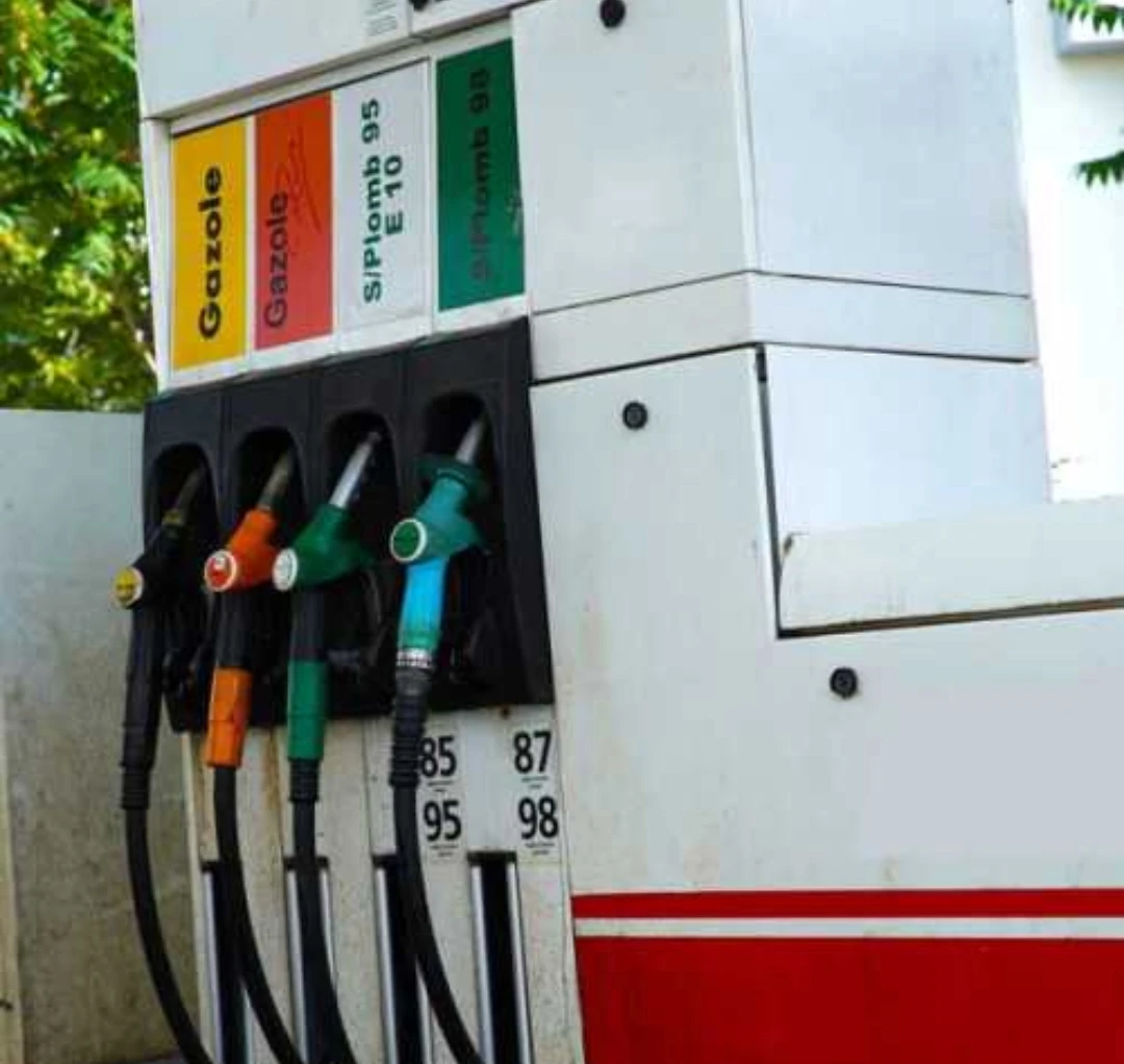 🇫🇷⛽ ՖՐԱՆՍԻԱՅՈՒՄ ՆՈՅԵՄԲԵՐԻ 1-ԻՑ ԴԻԶԵԼԱՅԻՆ ՎԱՌԵԼԻՔԸ ԿԱՐՈՂ Է ԷԺԱՆԱՆԱԼ 12–18 ՑԵՆՏՈՎ